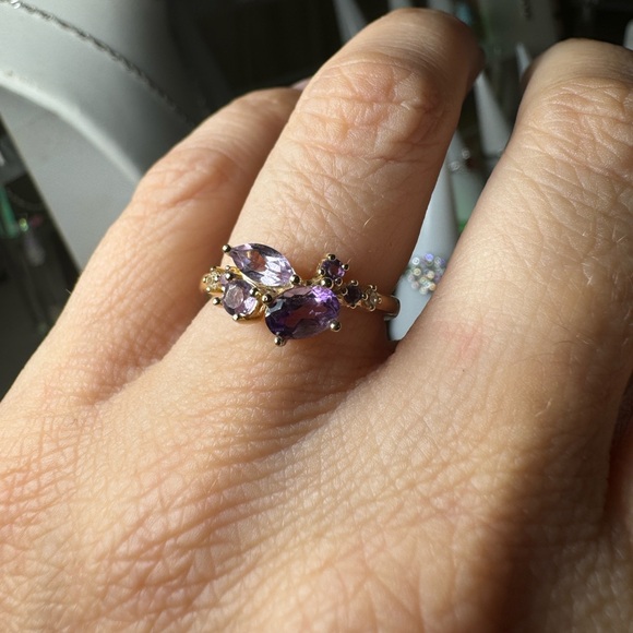 Purple African & Brazilian Amethyst with White Zircon 10k Gold Ring, Size 6 - Picture 9 of 11